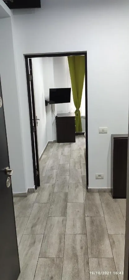 Christie'S 2 Central Apartment Bucharest